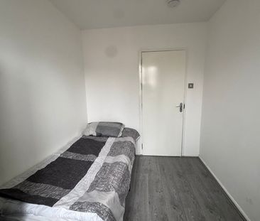 Room in a Shared House, Elland House, E14 - Photo 2