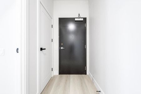 For Lease - 145 Clapperton Street Unit# 204, Barrie, Ontario - Photo 2