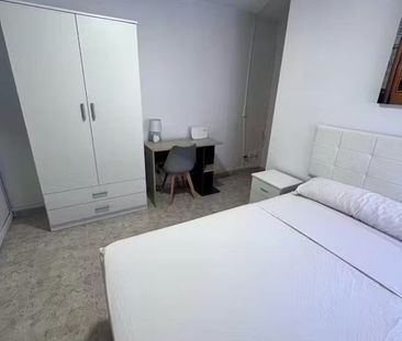 Calle de Josefina Carabias, Madrid, Community of Madrid 28055 - Photo 5