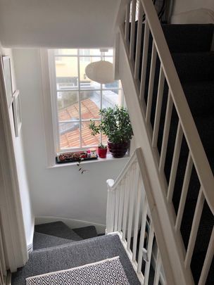 2 Bed Maisonette, Lower Market Street, BN3 - Photo 1