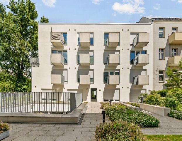 Ideal für Studenten – Möbliertes 1-Zimmer-Apartment in Berlin-Tempelhof - Photo 1