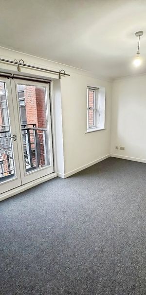 3 bedroom apartment to rent - Photo 1