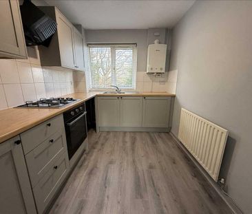 2 bedroom maisonette to rent - Photo 6