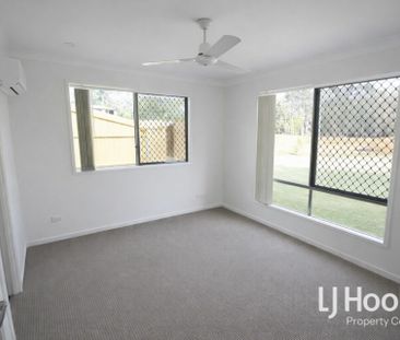 Affordable Comfort in Prime Loganlea Location! - Photo 3