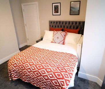 1 bedroom in a house share to rent - Photo 5