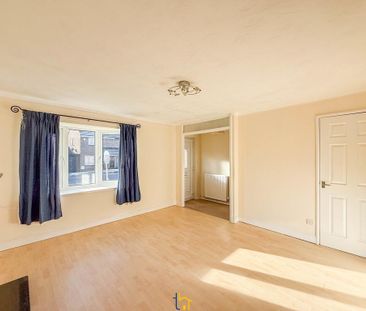 3 bedroom semi-detached house to rent - Photo 3