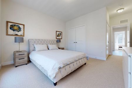 For Lease - 16 Credit Lane, Richmond Hill, Ontario - Photo 3