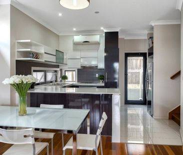 Modern Sophistication Meets Low-Maintenance Living - Photo 1