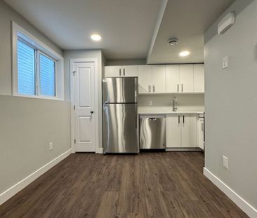 New 2 Bedroom Lower Unit in Evergreen - Photo 2