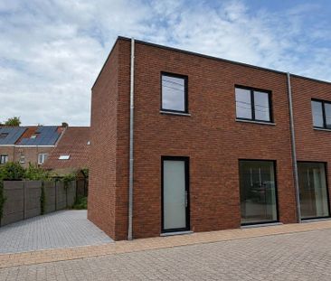 Huis te huur in Ieper voor € 1.150 met 3 slaapkamers - Photo 3