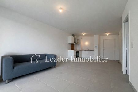 Location Appartement 2 pièces 41m² ANTIBES 06600 - Photo 2