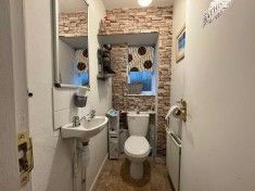 4 bed Detached House for Rent - Photo 4