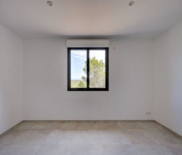 Location Maison Aix-en-Provence 7 Pièces 244 m² - Photo 3