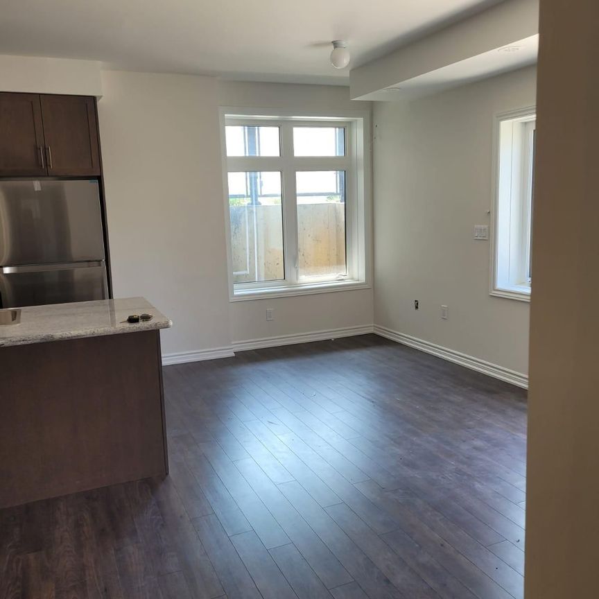 For Lease - 70 Halliford Place Unit# 404, Brampton, Ontario - Photo 1