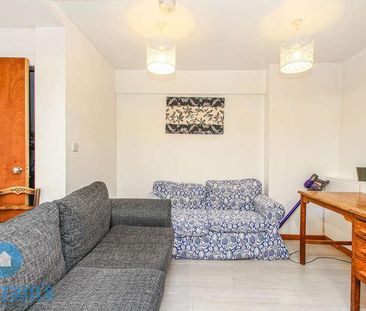 Charnock Avenue, Lenton, NG8 - Photo 1