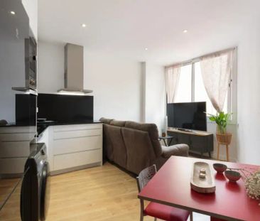 Barcelona - Photo 6
