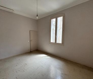 Location Appartement 3 pièces 81m² AVIGNON 84000 - Photo 4