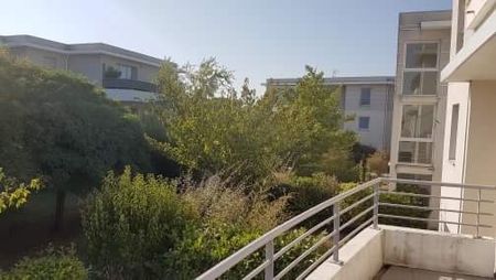 Location Appartement 2 pièces 45m² BOURG LES VALENCE 26500 - Photo 4