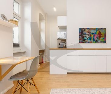 Single Urban Living - Photo 5