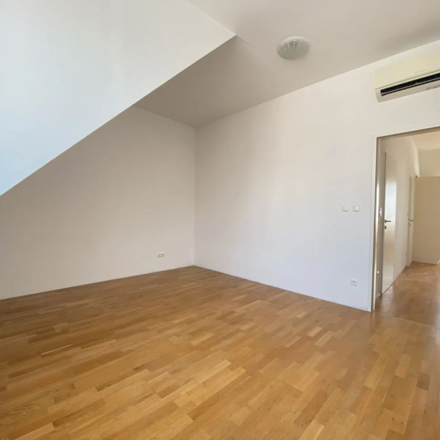DACHTERRASSENWOHNUNG MIT FERNBLICK - Photo 1
