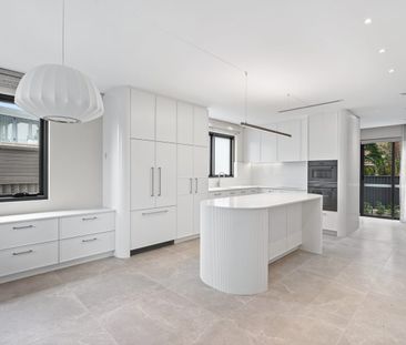 Brand New Luxury Living - Photo 5