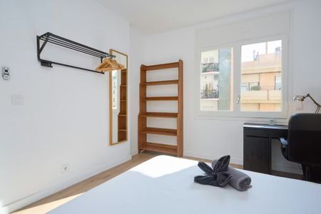 Avinguda de la República Argentina, Barcelona, Catalonia 08023 - Photo 2