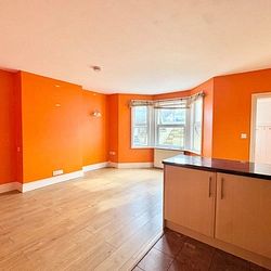 Canterbury Road, Margate, CT9 5DF, Kent - Photo 1