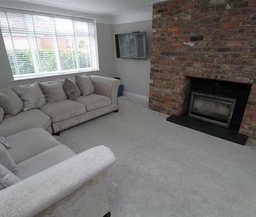 Sandhurst Drive, Aintree Village, Liverpool, L10 - Photo 1