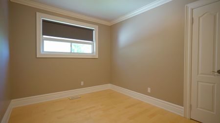 For Lease - 7 Waterbury Drive Unit# Main, Toronto, Ontario - Photo 5