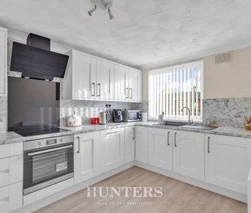 2 bedroom Flat To Let - Photo 5