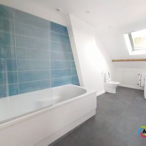 Location Appartement 3 pièces 57m² - Photo 3