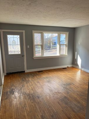 For Lease - 55 Drury Street, Bradford West Gwillimbury, Ontario - Photo 1