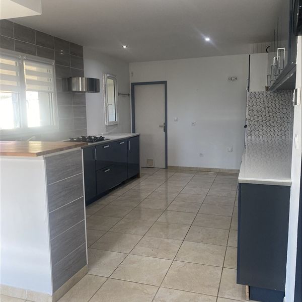 5 pièces - 156,74 m² - RDC - Colocation non autorisée - Photo 1