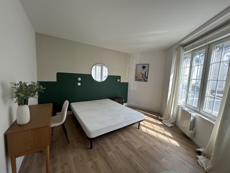 Appartement RUE CROIX SAINT MARC - Photo 3
