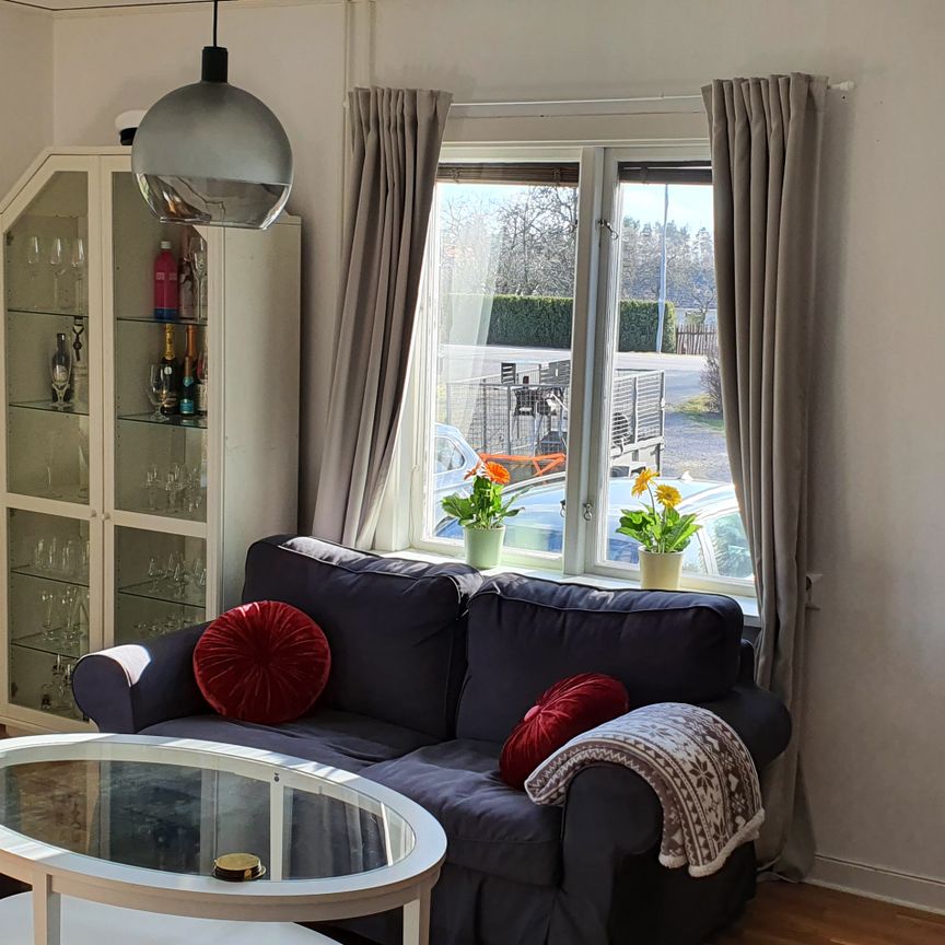 Gamla Läckövägen, Lidköping - Foto 1