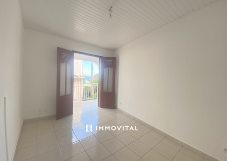 Location Appartement 3 pièces 50m² POINTE NOIRE 97116 - Photo 5