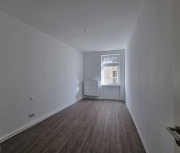 Stop! Ansprechende 2-Zimmer-Wohnung - Photo 4