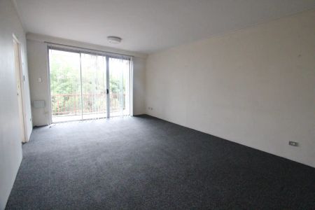 “COSY APARTMENT IN IDEAL LOCATION” - Photo 5