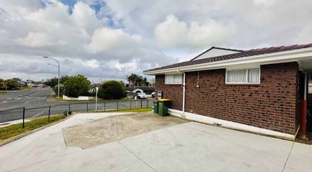 Charming 3-Bedroom Home for Rent in Papakura, Auckland – $750/week - Photo 5