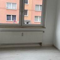 **CITYNAH WOHNEN!!Renovierte 3-Zimmer-Whg mit Balkon, Schützenstr.** - Photo 2