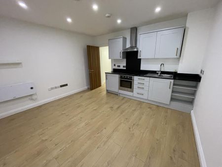 1 bedroom apartment to rent - Photo 3