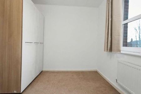 Lower Hall Street, St. Helens, WA10 - Photo 5