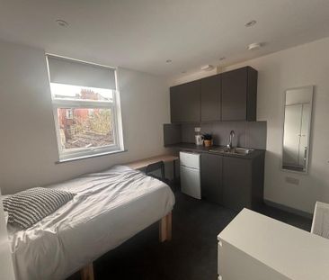 1 bedroom house to rent - Photo 1