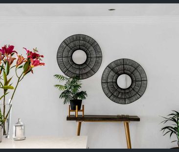 Waterfront Living in the Heart of Broadbeach Waters - Photo 1