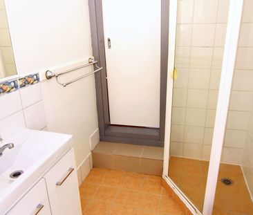 4 Central Avenue, Nords Wharf NSW 2281 - House For Rent | Domain - Photo 3