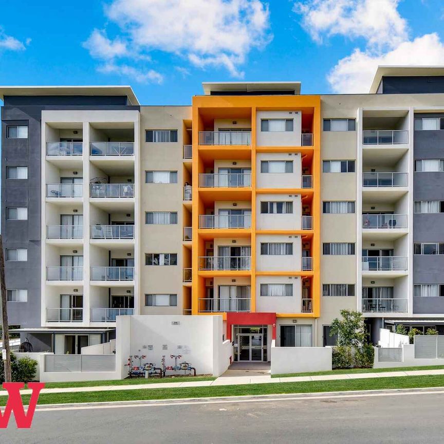 Stylish Apartment in the Heart of Campbelltown - Photo 1