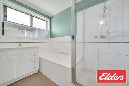 Beautiful Family Home In Prime Location!! - Photo 5