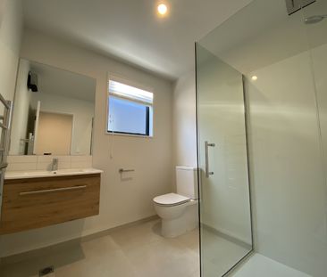 13/101 Mackworth Street, Woolston - Photo 6