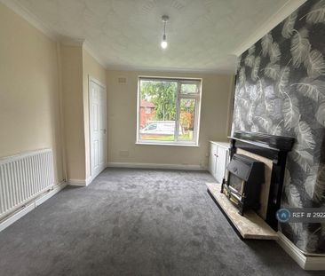 3 bedroom terraced house to rent - Photo 2