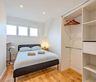 Colocation rénovée secteur Saint Martin – 6 chambres avec salle d’e... - Photo 1